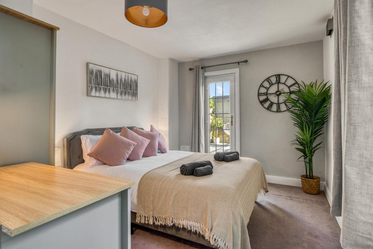 Chic 1bed And Terrace In Battersea Appartement